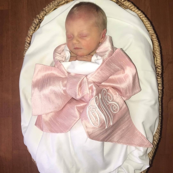 Meet your Posher, Ivy - Picture 1 of 1